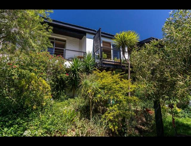 5 BEDROOM HOUSE FOR SALE IN LLANDUDNO